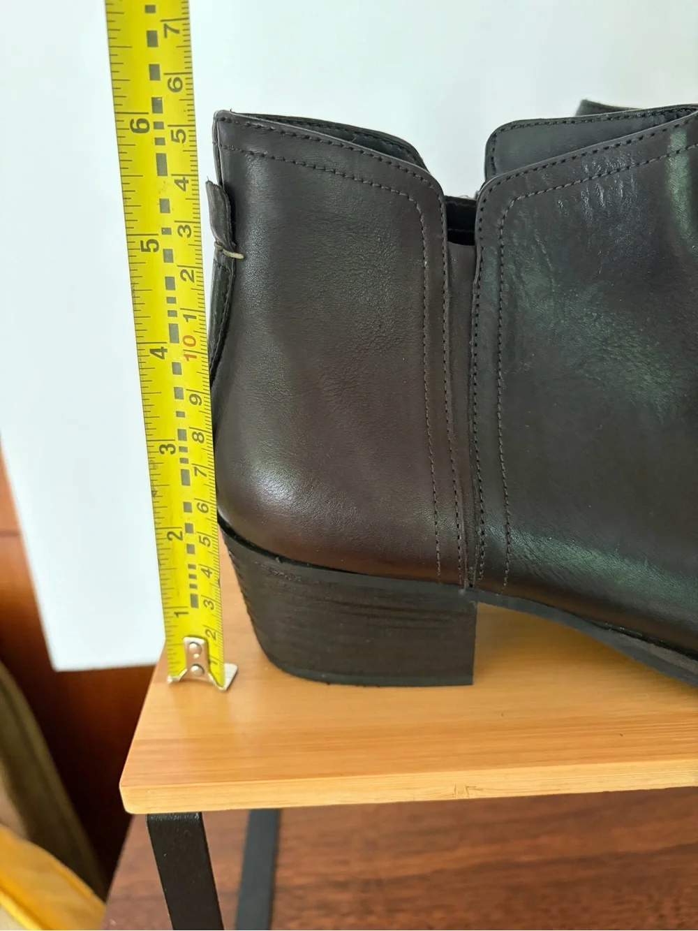 Clarks Maypearl Ramie Black Leather Ankle Booties Low Block Heel Size Zips 8.5M